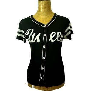 Black/White On Fire brand "Queen" baseball Tee. Size M. Gently used.
